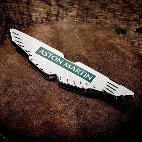 Aston Martin – neues Logo